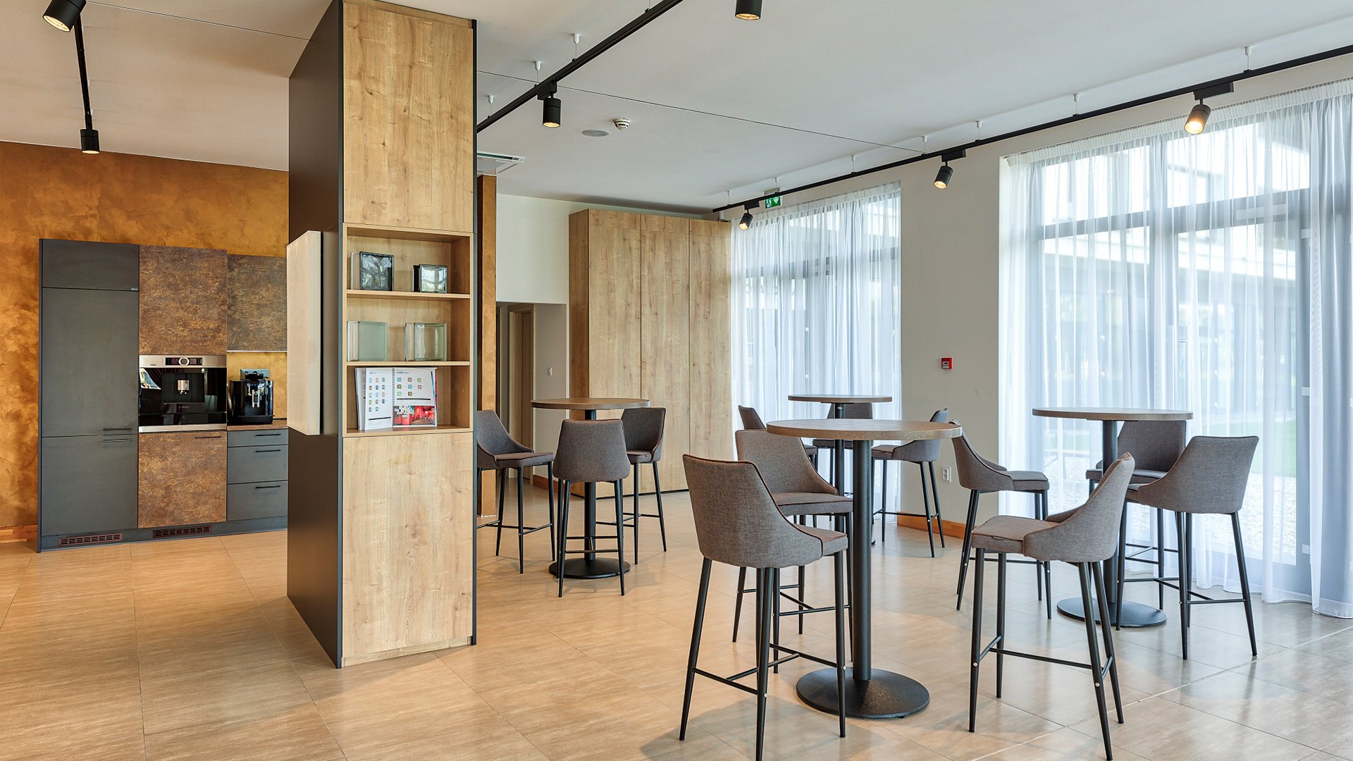 Dizajnový showroom v Bratislave otvorený